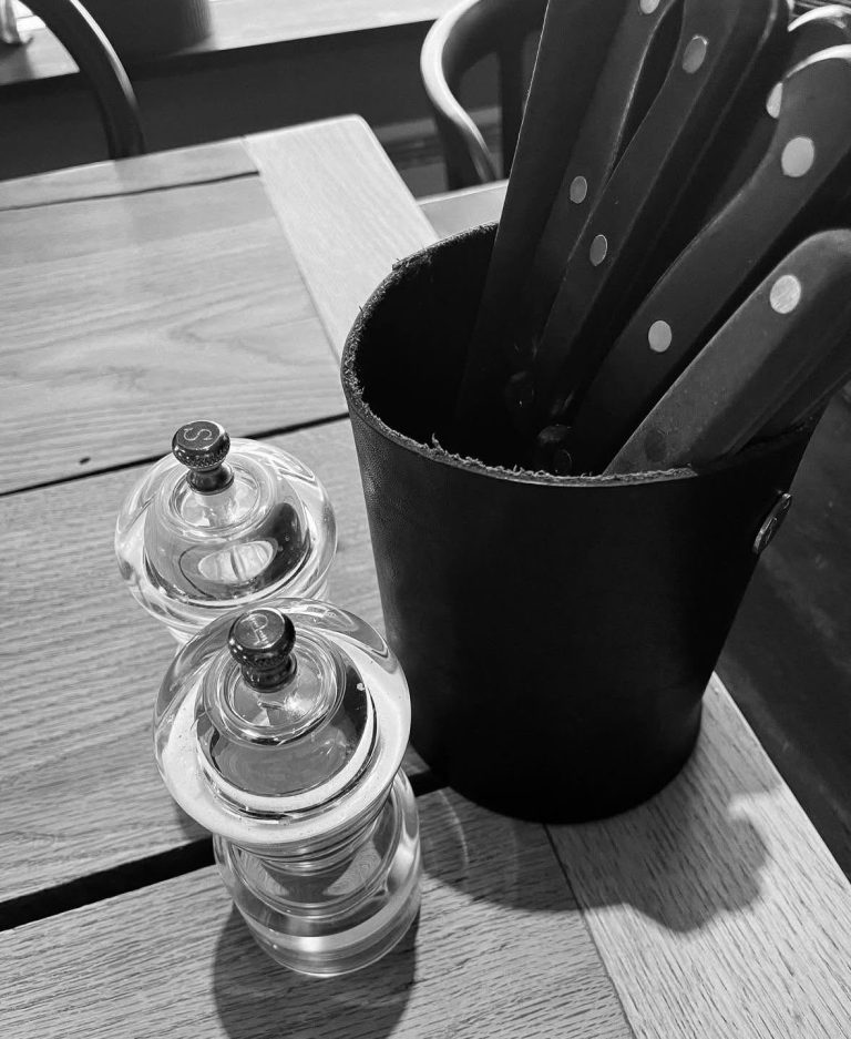 Instagram post from gardscafeet. This post is in position 1.