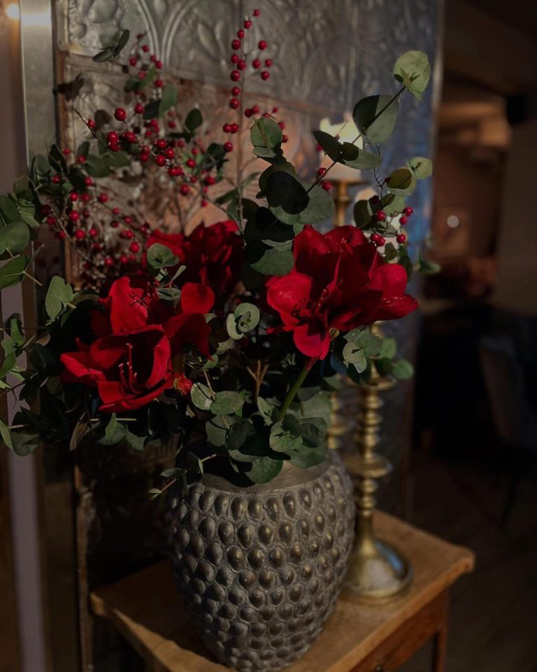 Instagram post from gardscafeet. This post is in position 1.