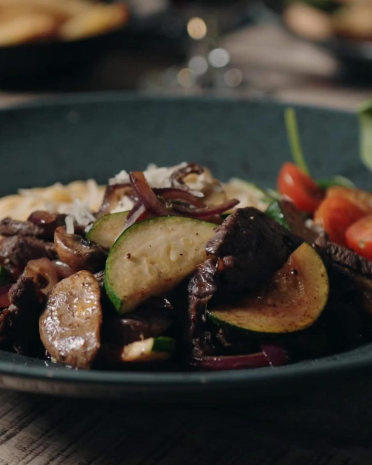 Instagram post from gardscafeet. This post is in position 1.