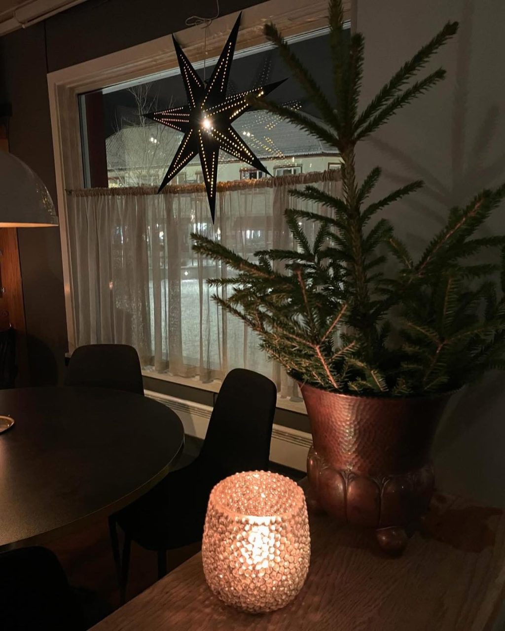 Instagram post from gardscafeet. This post is in position 1.